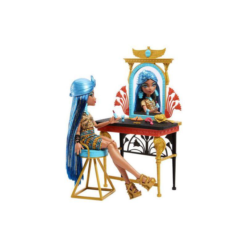 Mattel - Mattel - Monster High Cleo De Nile Self-Scare Day Doll and Playset