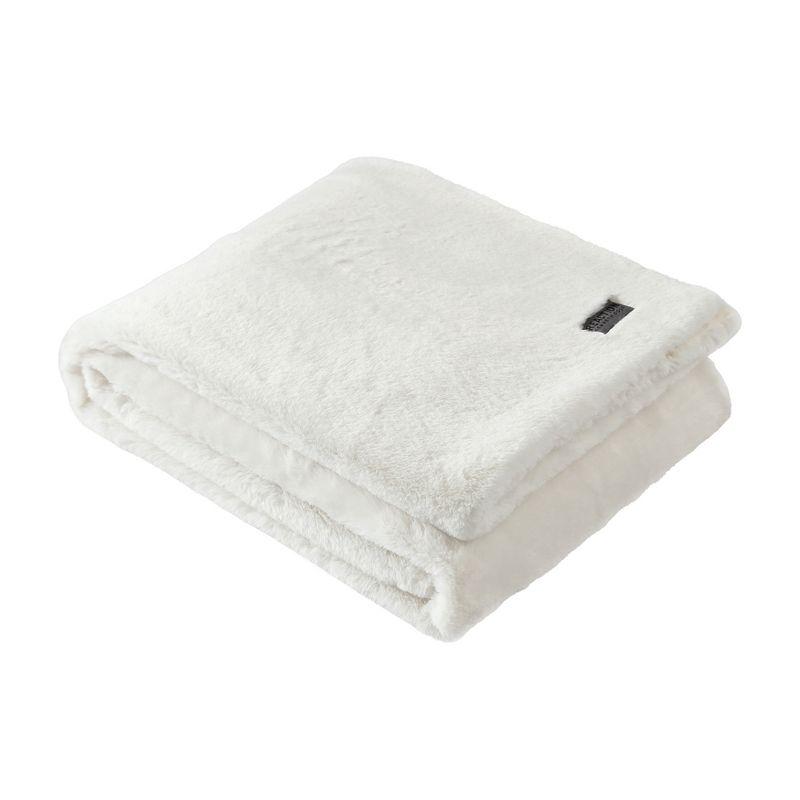 White Faux Fur and Micromink Reversible Throw Blanket 50" x 60"