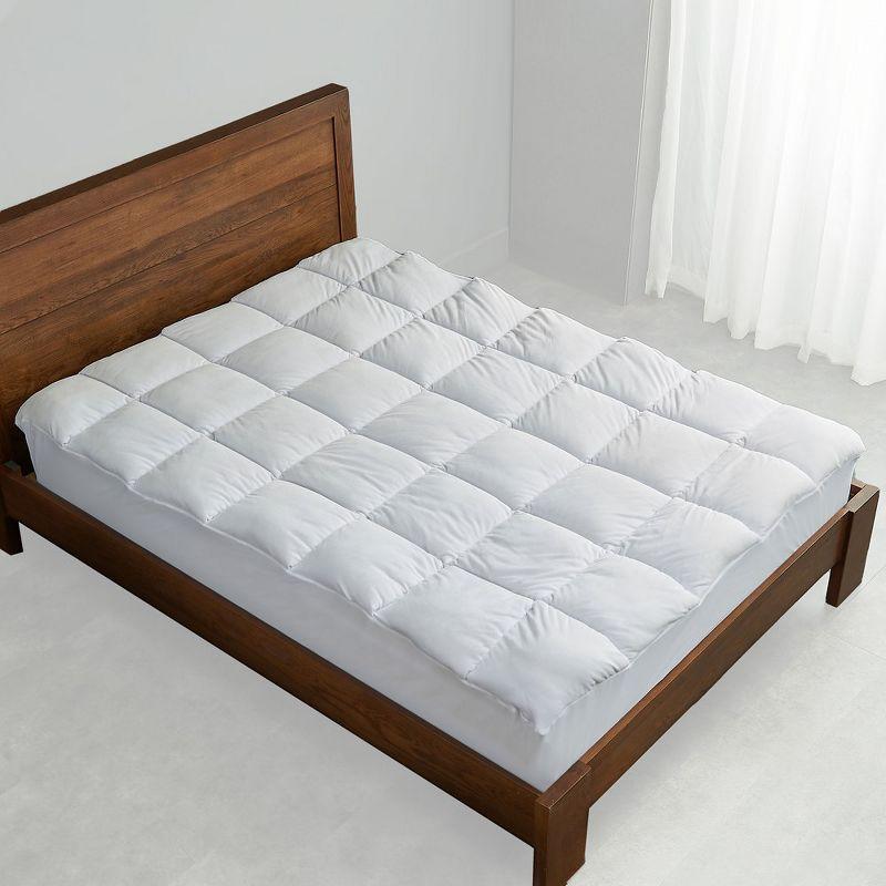 Delancey Queen 17'' Luxe Down Alternative Featherbed