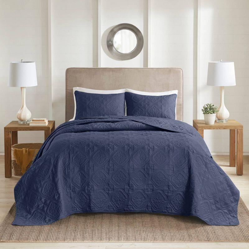 Oakley 3 Piece Reversible Bedspread Set