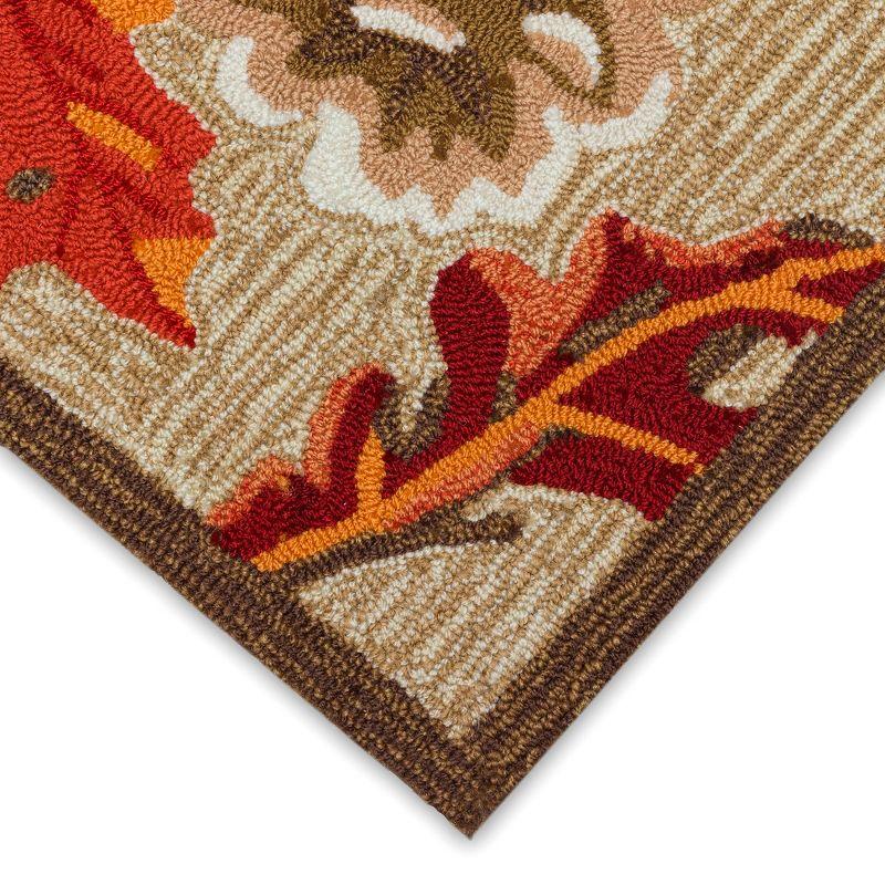Liora Manne Ravella Falling Leaves Indoor/Outdoor Rug Natural 5' x 7'6"