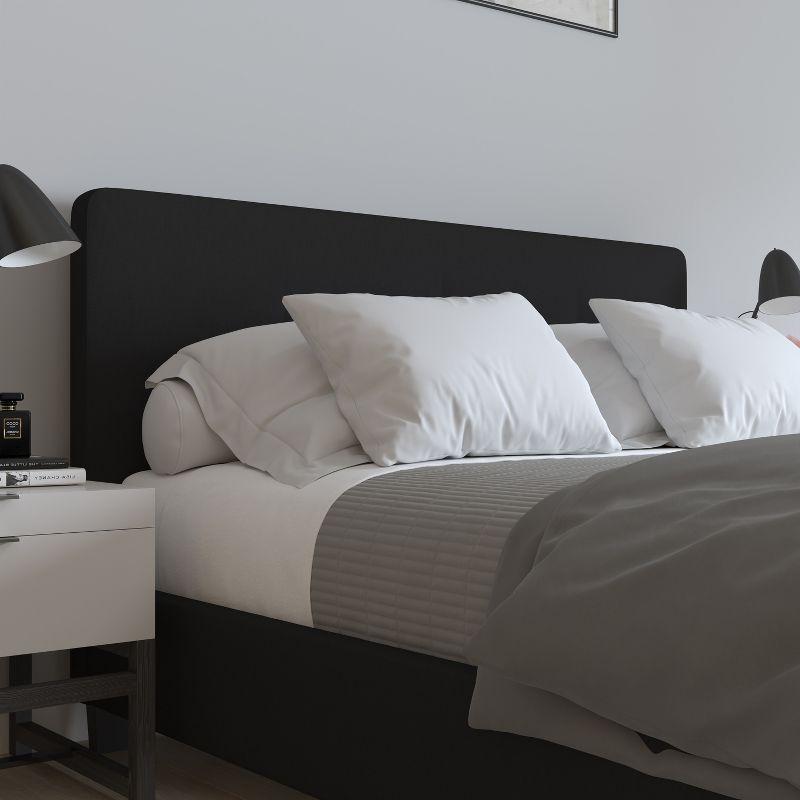 Merrick Lane Queen Size Platform Bed Contemporary Tufted Upholstered Platform Bed with Footboard in Black Fabric