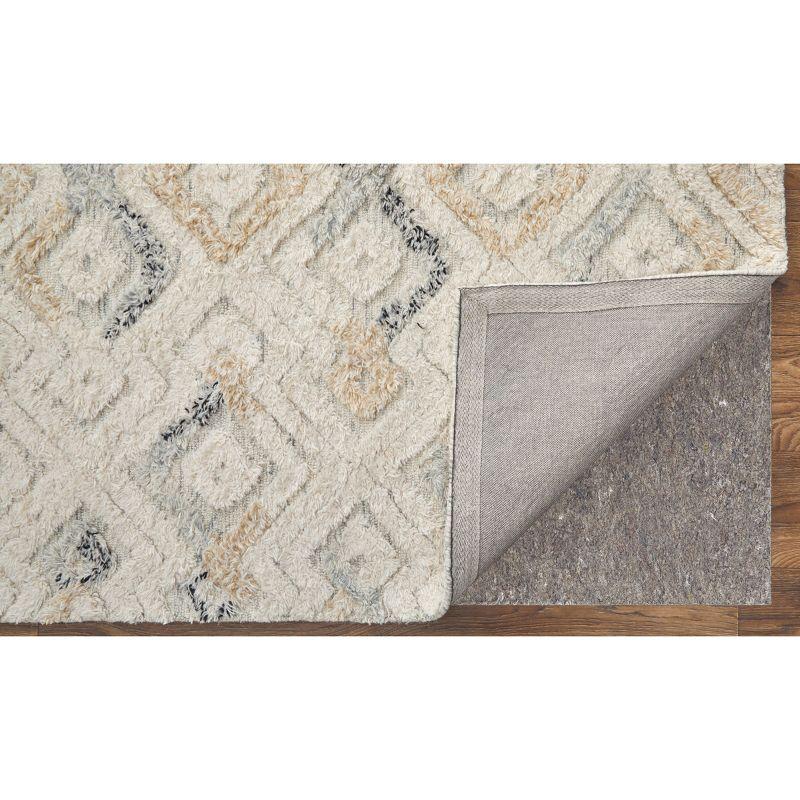 Anica Transitional Moroccan Ivory/Gray/Black Area Rug