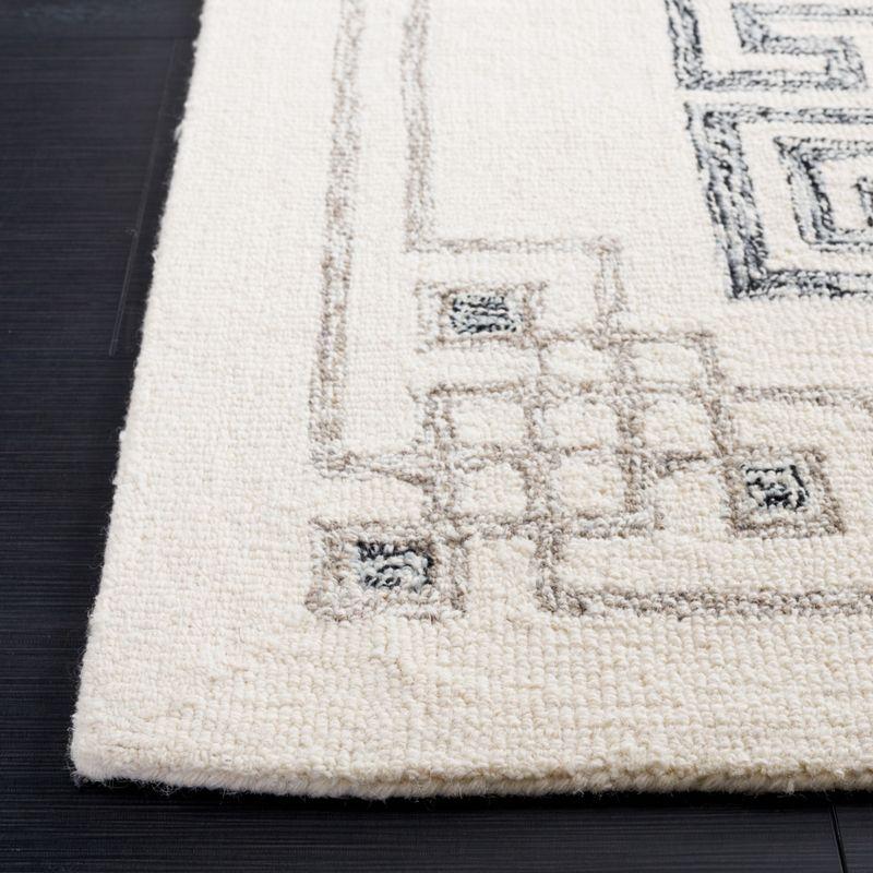 Casablanca CSB989 Hand Tufted Indoor Area Rug - Ivory/Black - 8'x10' - Safavieh