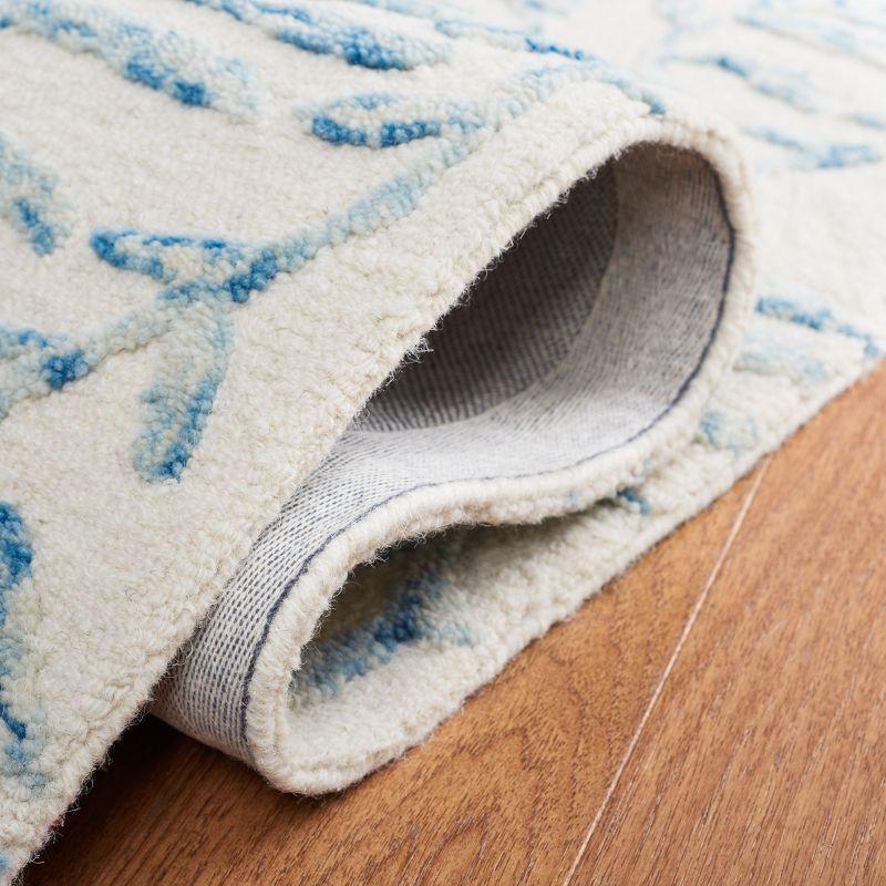 Jardin JAR734 Hand Tufted Area Rug - Ivory/Blue - 4'x6' - Safavieh.