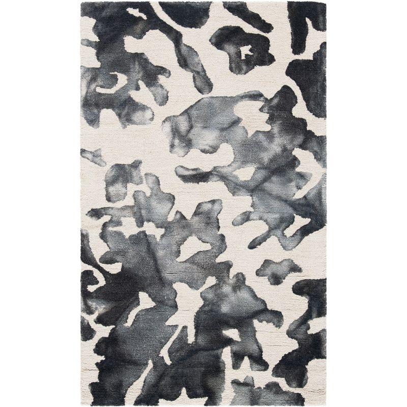 Dip Dye DDY517 Hand Tufted Area Rug  - Safavieh