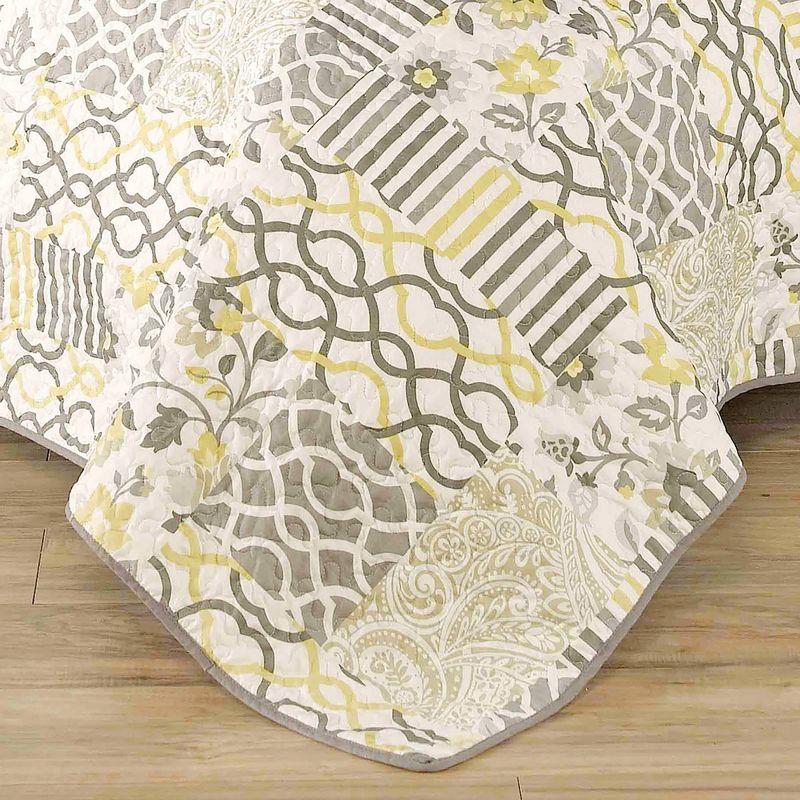 Set in Spring 3 Piece Quilt Set - Traditions by Waverly