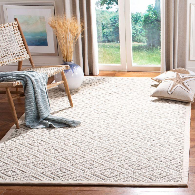 Ivory Geometric Hand-Knotted Wool Area Rug, 3' x 5'