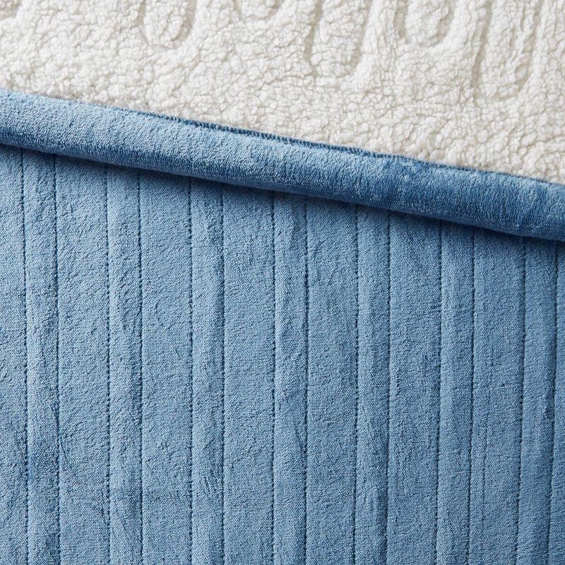 Woolrich Woolrich Heated Plush to Berber Blanket,Sapphire Blue,Twin