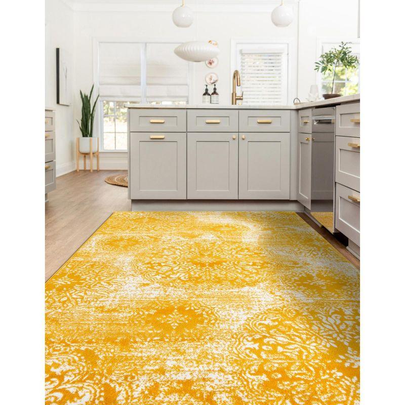 Unique Loom Sofia Grand Floral Indoor Woven Area Rug