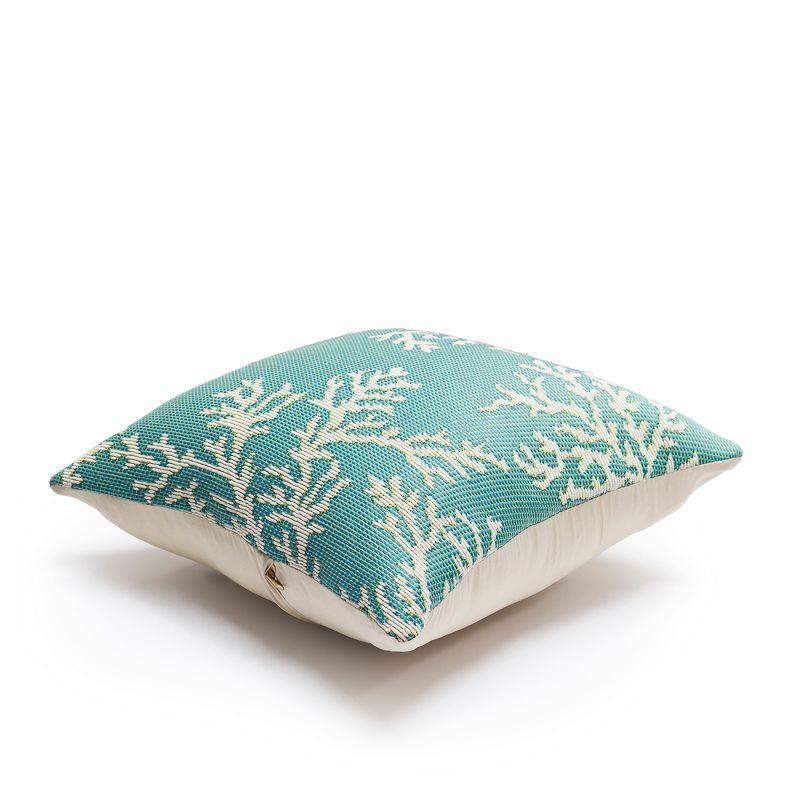 Liora Manne Marina No Decorative Addition Indoor/Outdoor Throw Pillow