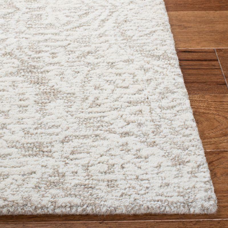 Metro MET998 Hand Tufted Indoor Area Rug - Natural/Ivory - 4'x6' - Safavieh