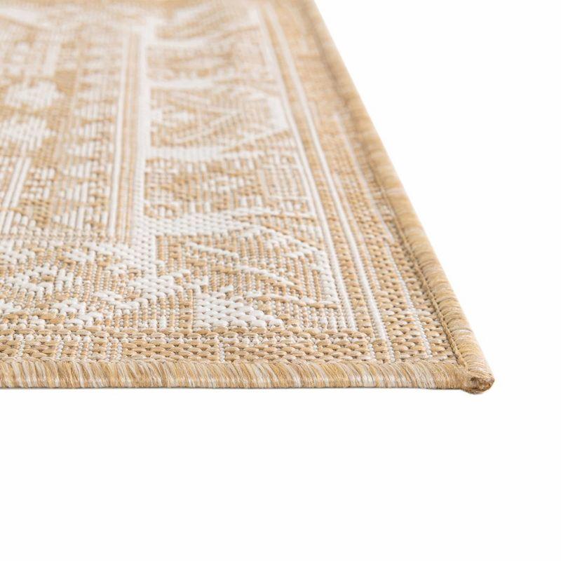 Unique Loom Outdoor Aztec Chalca Border Woven Area Rug