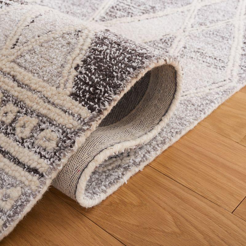 Abstract ABT351 Hand Tufted Area Rug - Ivory/Grey - 4'x6' - Safavieh.