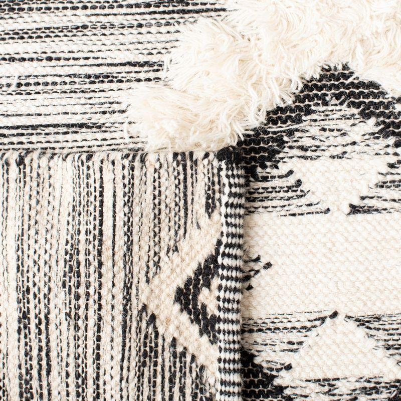 Kenya KNY275 Hand Woven Runner Rug - Black/Ivory - 2'3"x8' - Safavieh.