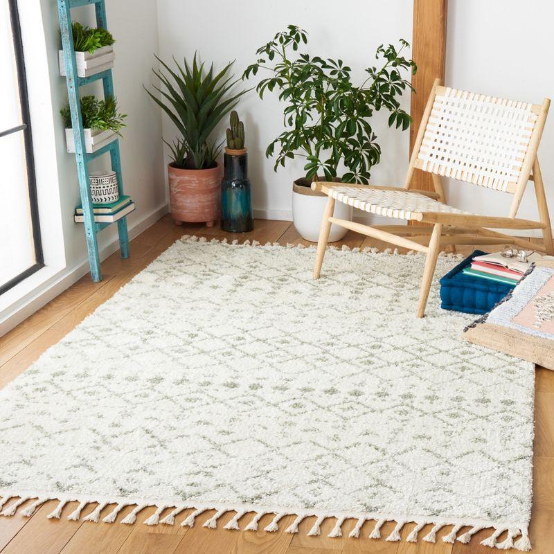 Ivory and Sage Hand-Knotted Shag Area Rug with Fringe