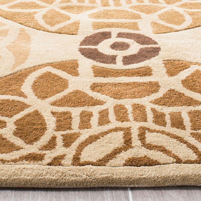 Capri CPR353 Hand Tufted Area Rug  - Safavieh