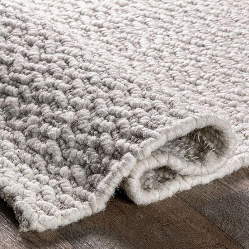 Ivory Chevron Handwoven Wool Square Area Rug, 5' x 8'