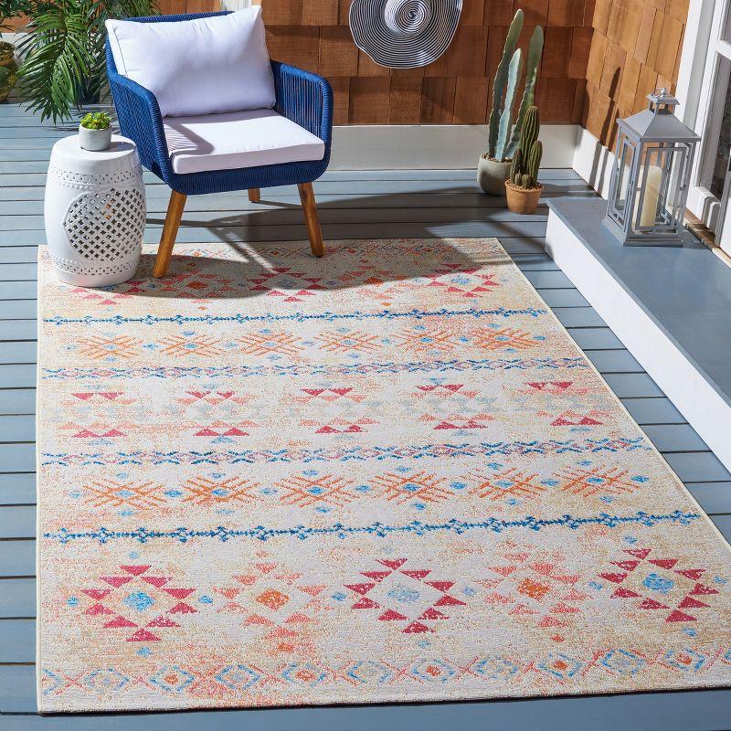 Ivory Elegance Synthetic 4' x 6' Easy-Care Outdoor Area Rug