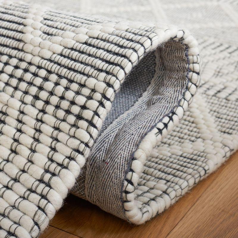 Marbella MRB751 Flat Weave Indoor Area Rug - Ivory/Black - 8'x10' - Safavieh