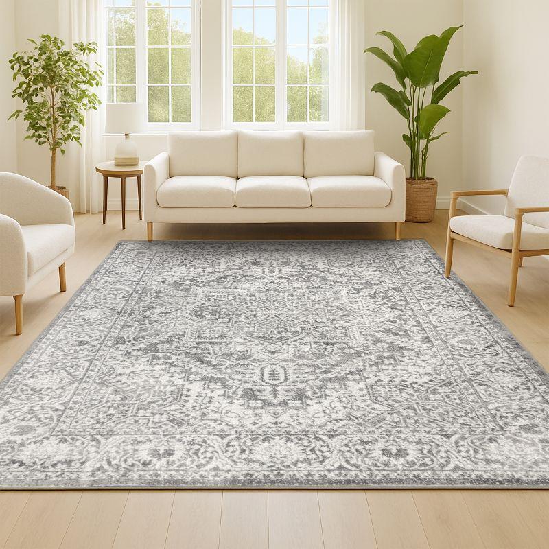 JONATHAN Y Modern Vintage Medallion Light Gray 5 ft. x 8 ft. Area Rug