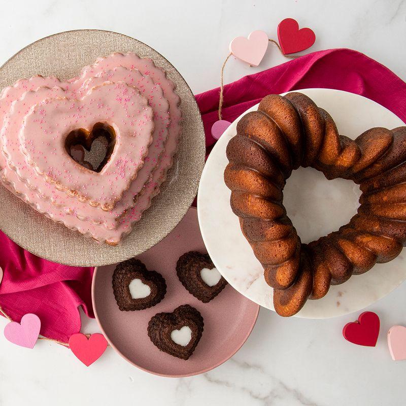 Nordic Ware Elegant Heart Bundt®