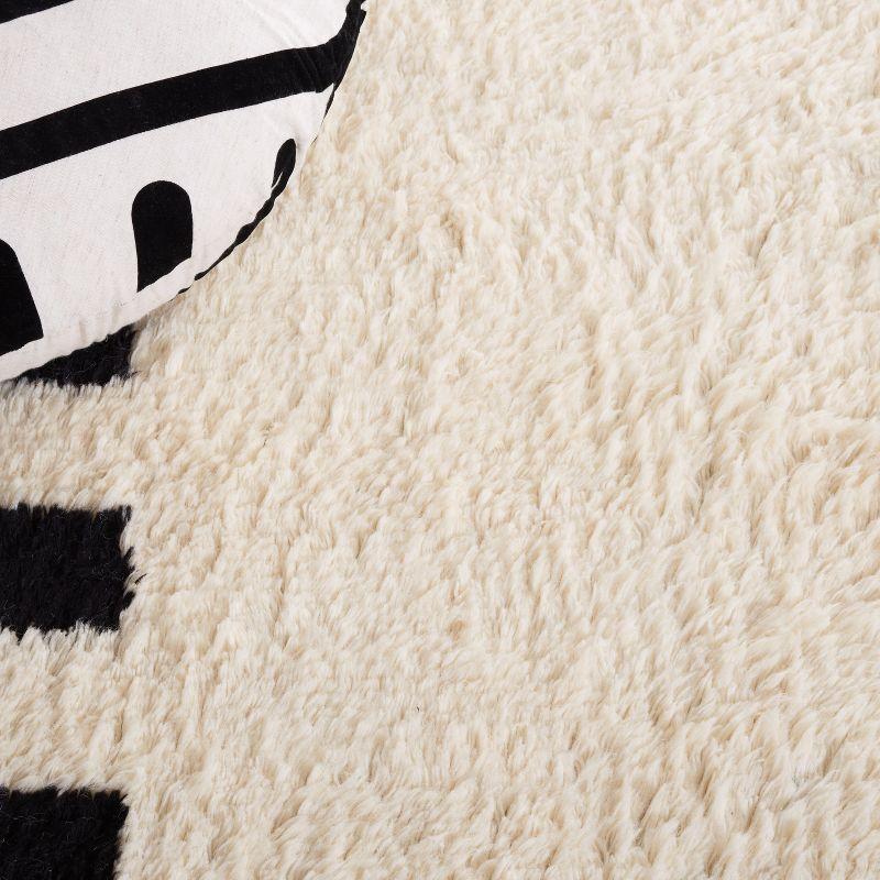 Casablanca CSB704 Hand Woven Indoor Area Rug - Black/Ivory - 6'x6' - Safavieh