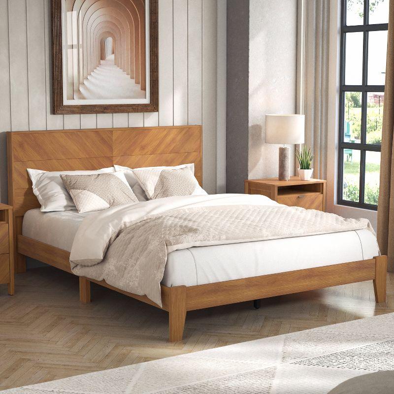 Weiss Oslo Oak Wood Frame Queen Platform Bed with Headboard