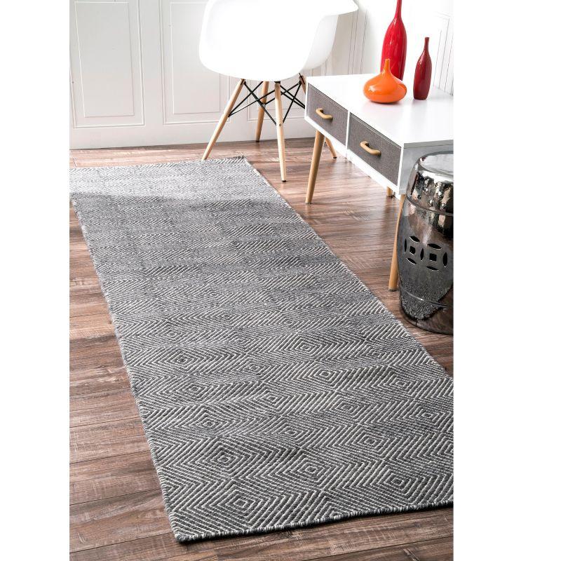 Nuloom Ago Geometric Wool Indoor Area Rug