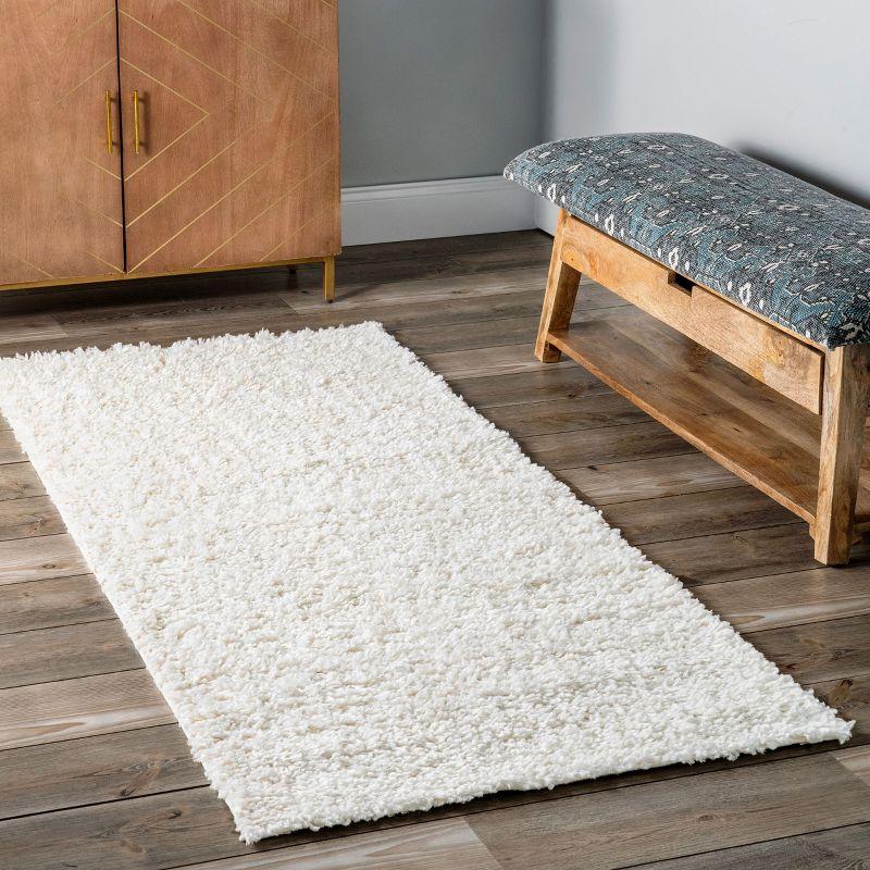 Nuloom Kara Solid 2x6 Runner Shag Indoor Area Rug for Living Room Bedroom Dining Room Nursery Entryway Hallway, Ivory