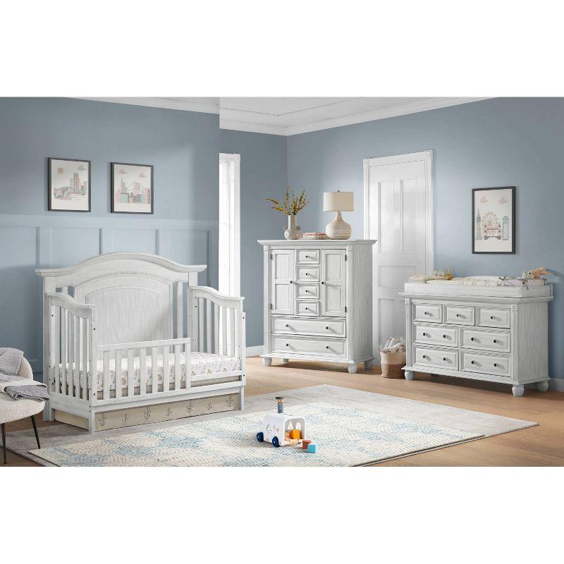 Oxford Baby London Lane 4-in-1 Convertible Crib