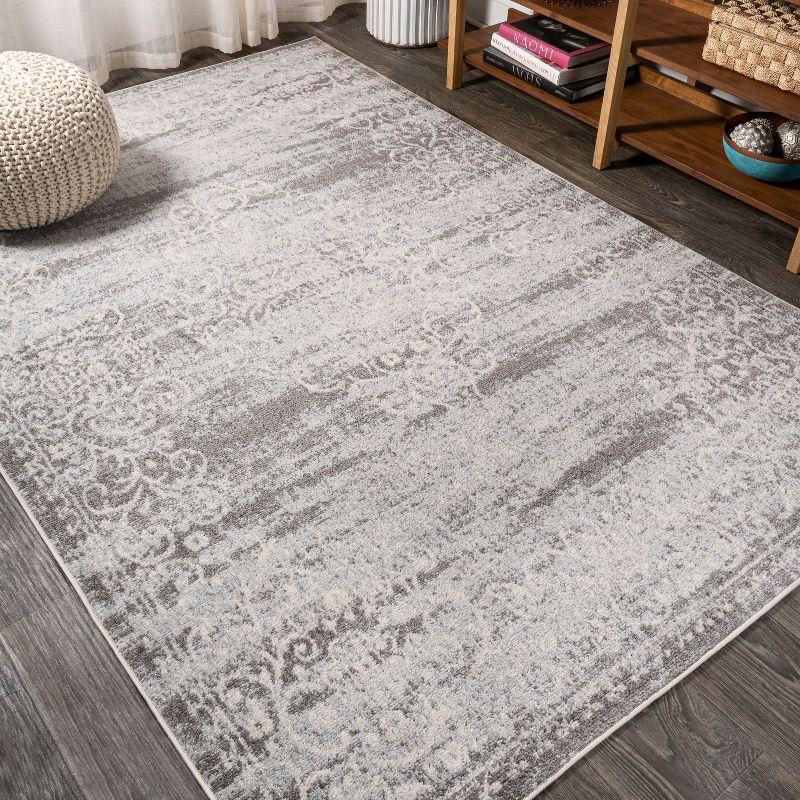 Light Gray/Cream Medallion 4' x 6' Reversible Synthetic Rug