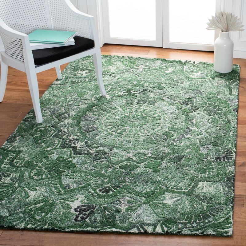 Marquee MRQ110 Hand Tufted Rugs - Safavieh