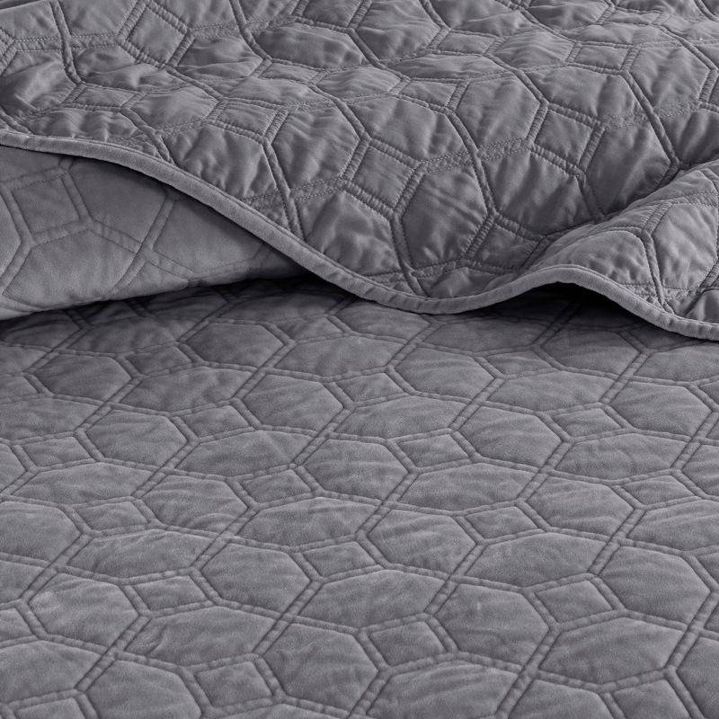 Madison Park Harper 3 Piece Velvet Quilt Set