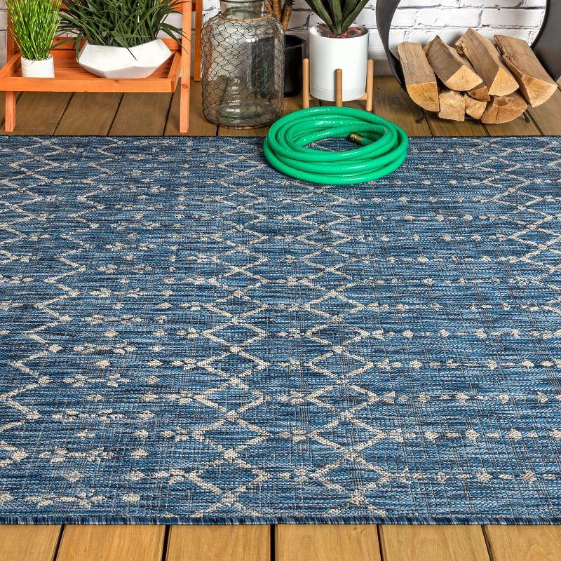 8'x10' Ourika Moroccan Geometric Textured Weave Indoor/Outdoor Area Rug, Navy/Light Gray - JONATHAN Y