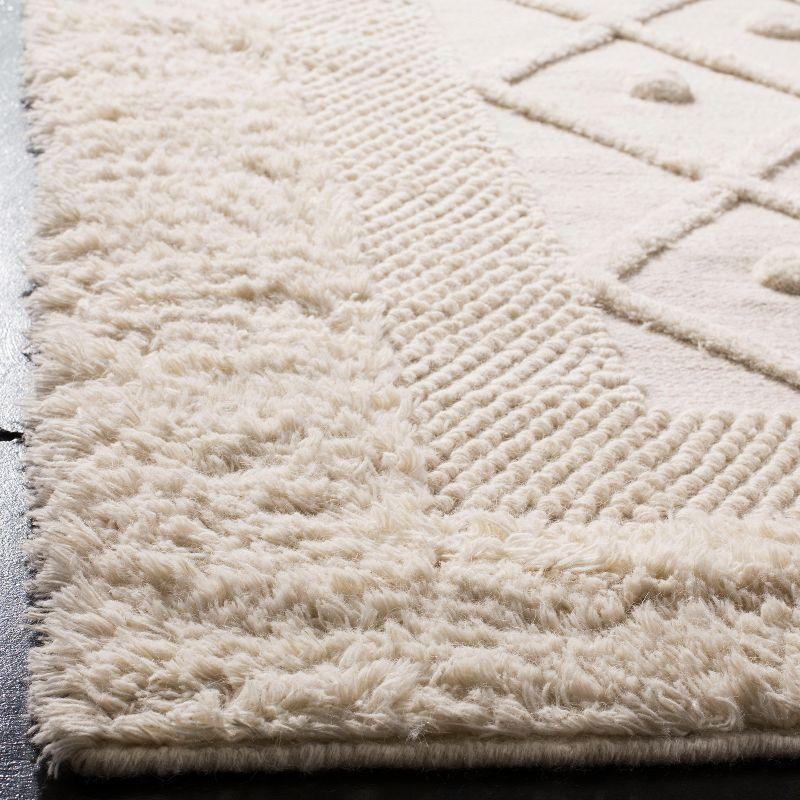 Kenya KNY952 Hand Knotted Accent Rug - Ivory - 2'x3' - Safavieh
