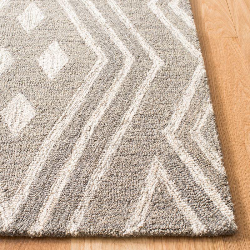 Micro-Loop MLP609 Hand Tufted Area Rug - Safavieh