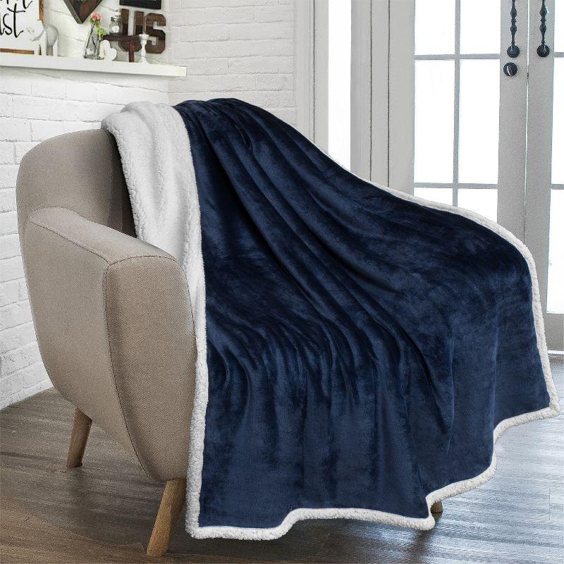Pavilia Hand Woven Throw Blanket