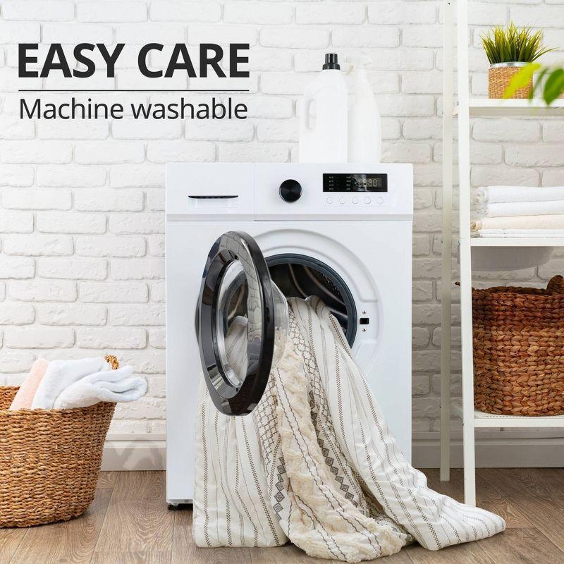 INK+IVY Elastic Embroidered Cotton Comforter Set