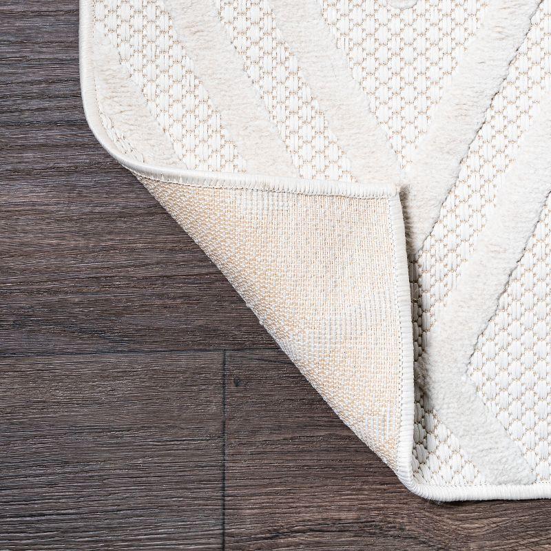 5' x 5' Balansat Moroccan Diamond Indoor/Outdoor Area Rug, Ivory - JONATHAN Y
