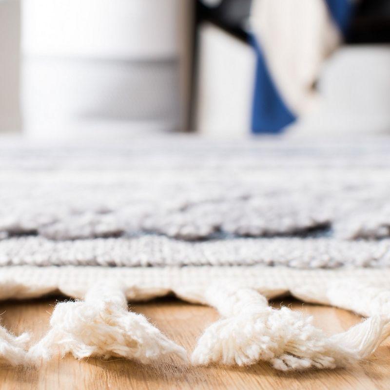 Marrakesh MRK515 Power Loomed Indoor Runner Rug - Ivory/Blue - 2'2"x8' - Safavieh