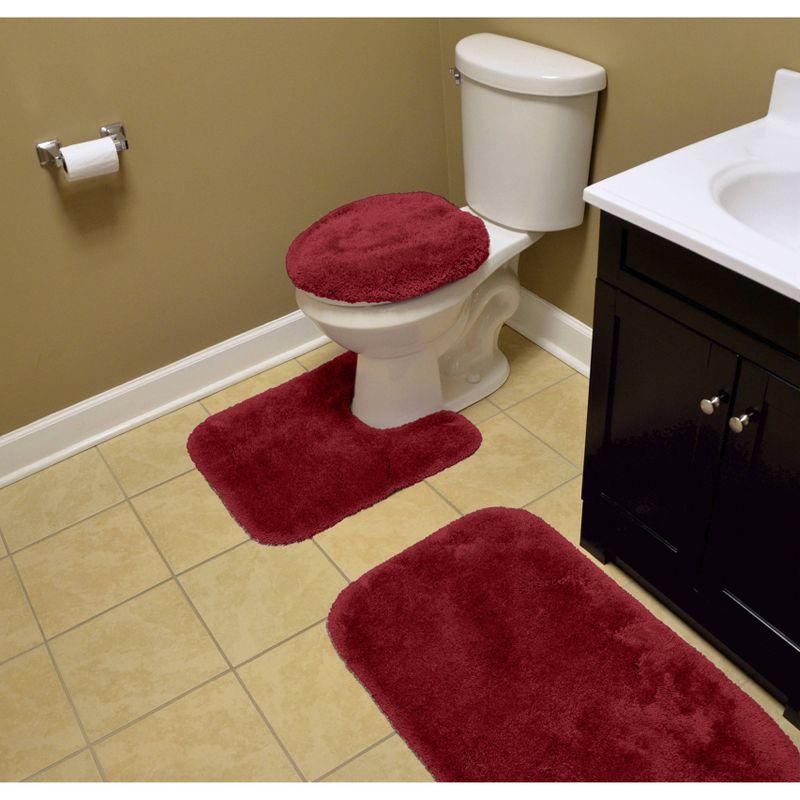 Red Ultra Plush Washable Nylon 3-Piece Bath Rug Set