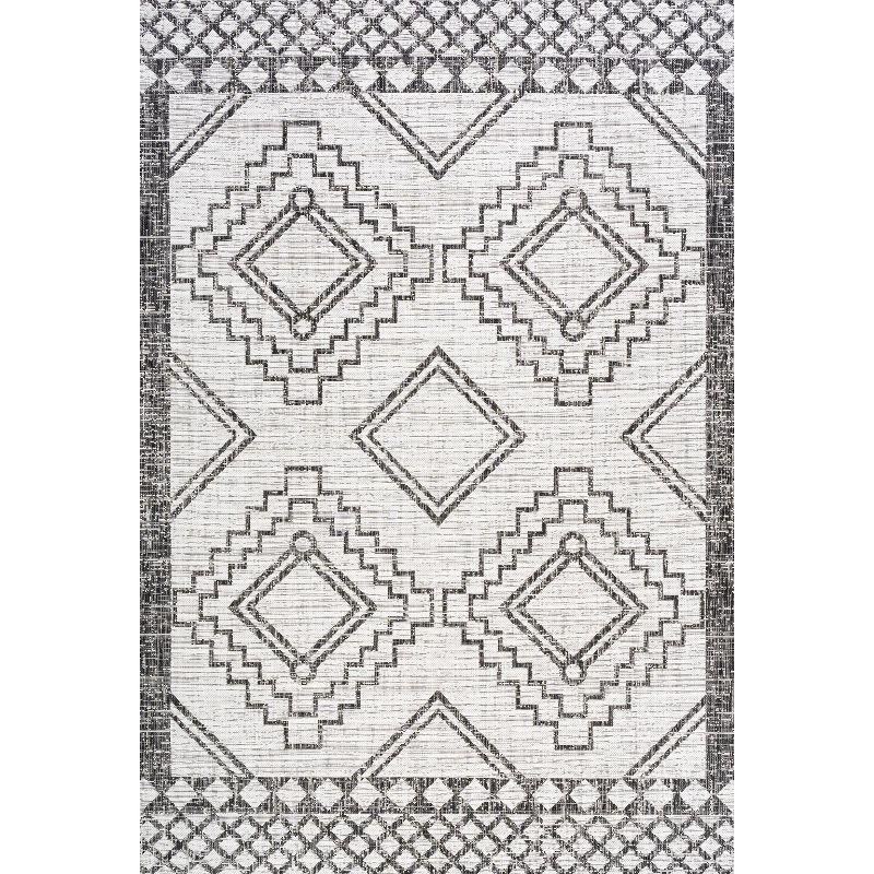 Ivory/Black Geometric Synthetic 3x5 Indoor/Outdoor Area Rug