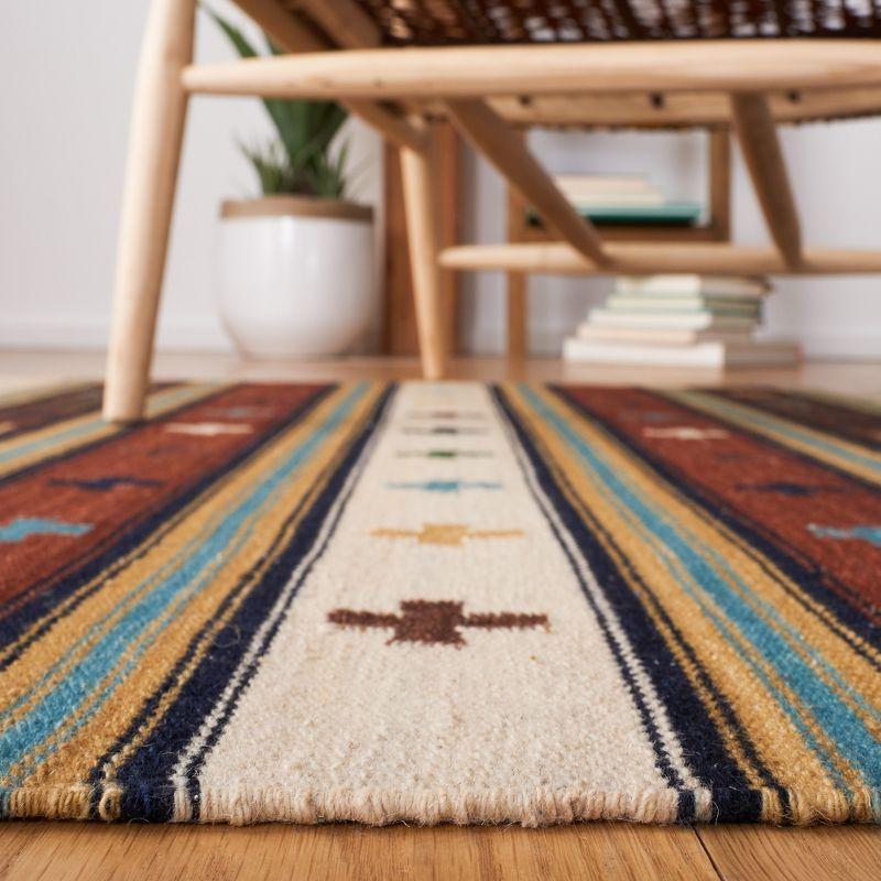 Kilim KLM710 Hand Woven Rugs - Safavieh