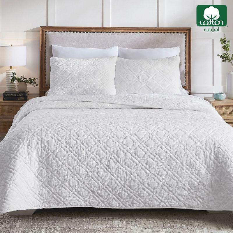 Handcrafted Quilt & Shams Set - Pre-Softened Cotton - Double Diamond Pattern by California Design Den