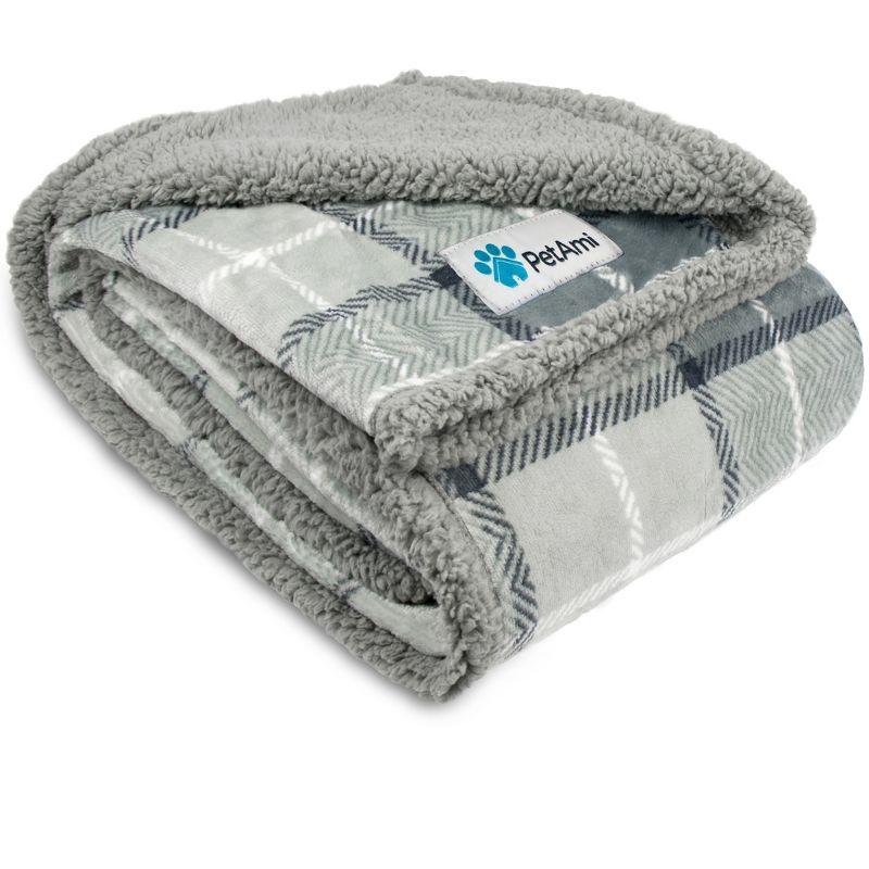 Plaid Light Grey Waterproof Sherpa Fleece Pet Blanket 29x40