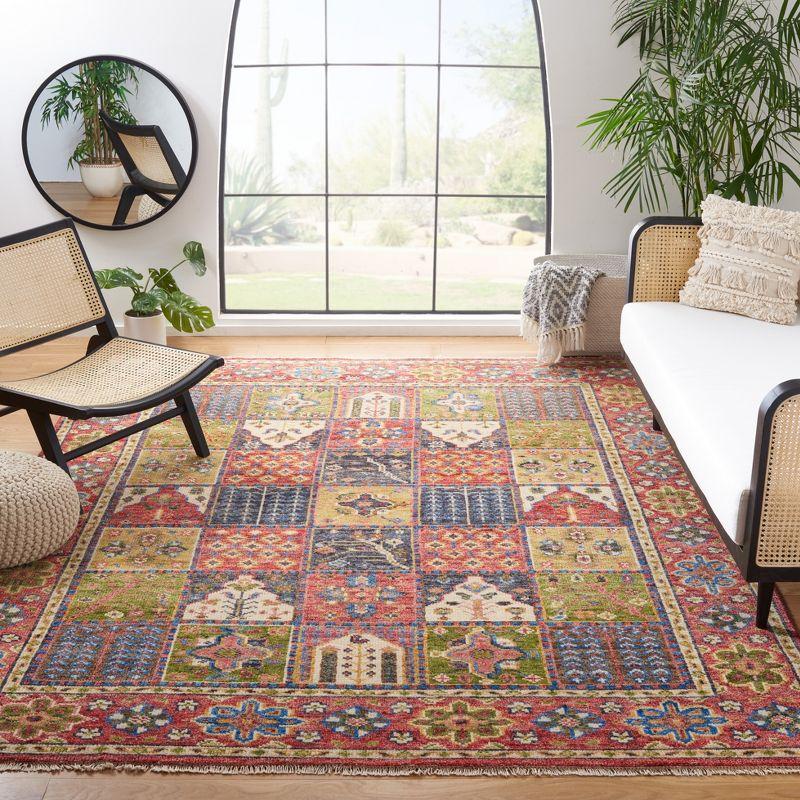 Safavieh Samarkand Hand Knotted 70% Wool And 30% Cotton Southwestern Rug