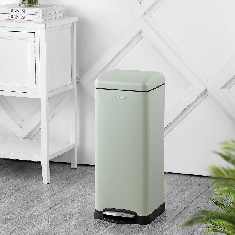 happimess Betty Retro 8-Gallon Step-Open Trash Can