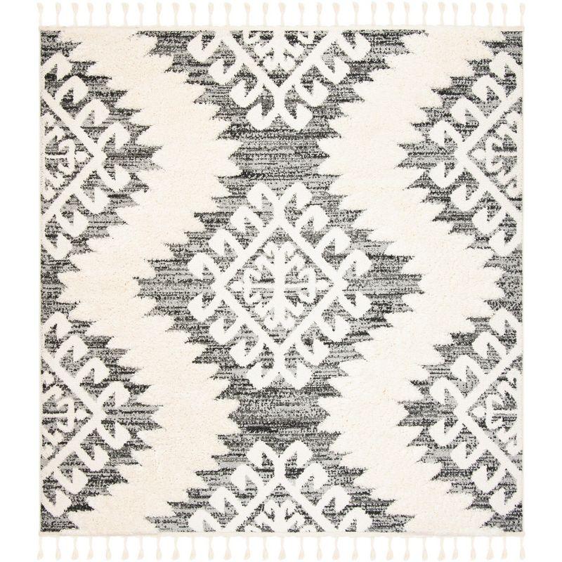 Moroccan Tassel Shag MTS652 Power Loomed Indoor Rug - Safavieh