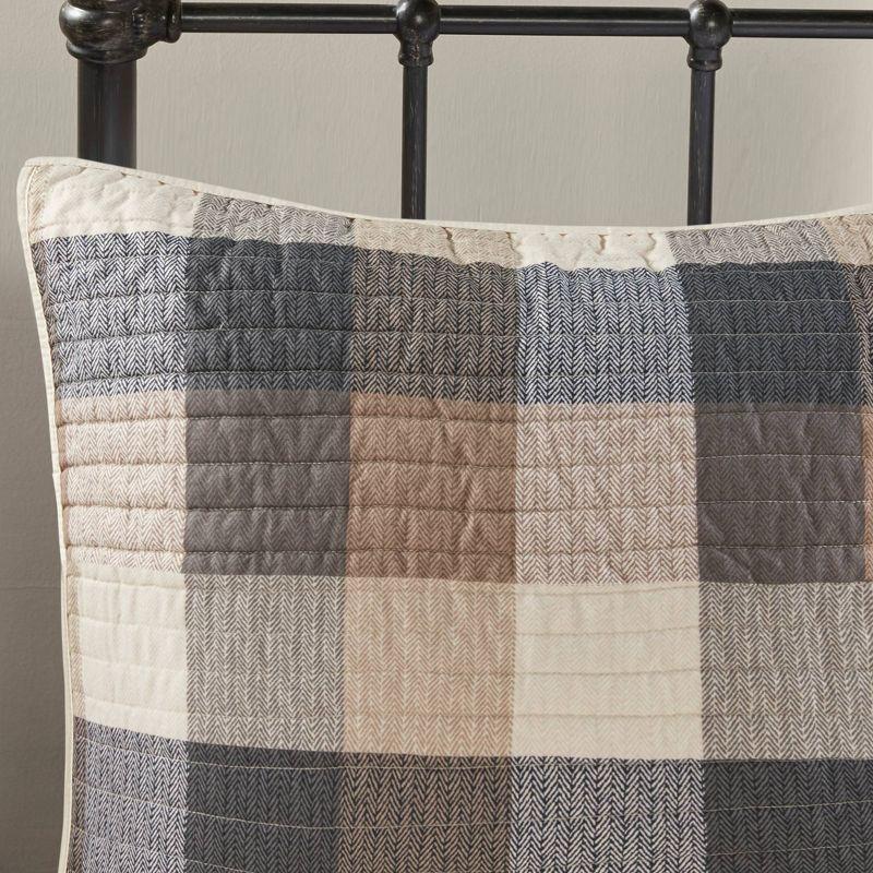 Madison Park Ridge 6 Piece Printed Herringbone Quilt Set with Throw Pillows